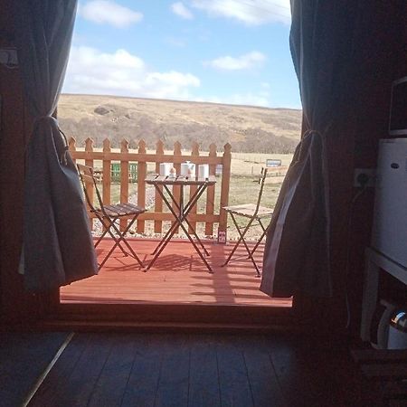 Wee Hoose Glamping 3 Ξενοδοχείο Kinbrace Εξωτερικό φωτογραφία